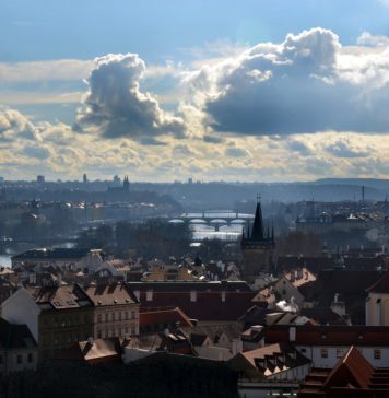 Enjoy Prague weather in the summer