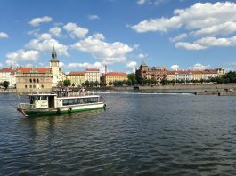 Prague river cruises: How to enjoy many sights