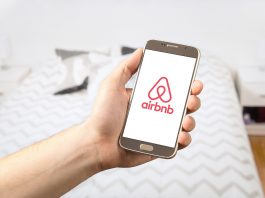 New service: Airbnb Trips at Prague