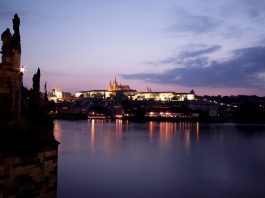 Things to do in Prague at night