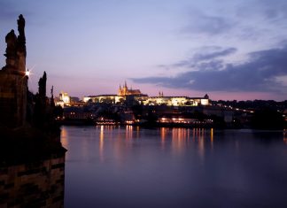 Things to do in Prague at night
